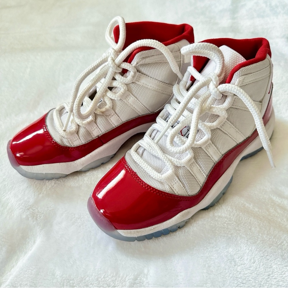 Jordan 11 (GS) Retro Cherry 3.5Y